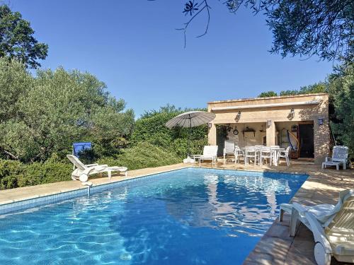 Regusse Villa | Elegant Villa du Verdon in Provence with Pool & Garden