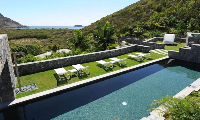 Anse du Gouverneur Villa | Villa Dunes: Oceanfront Retreat with Private Pool in Salines