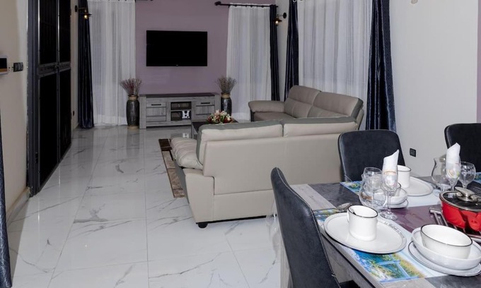 Lome Villa | Child-Friendly Villa JIREH Ablogamé | Guest Rated 9/10