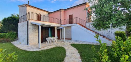 Numana House | Villa Eden Numana - Oceanfront Resort with Pool & Top Reviews