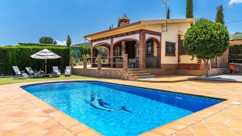 Salar Villa | Family-Friendly Villa El Lote Salar with Pool & High Ratings