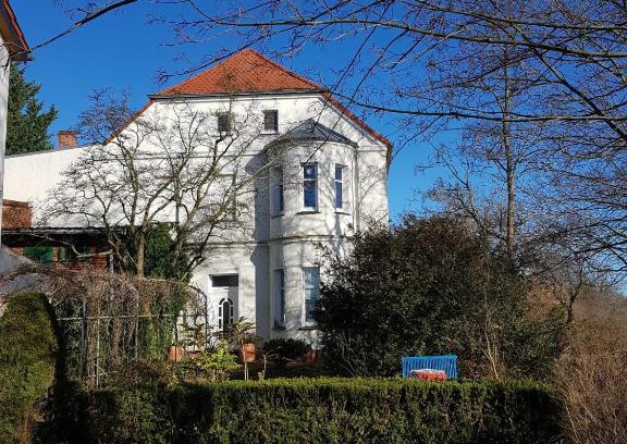 Tangermuende Apartment | Family-Friendly Villa Elbblick with Beautiful Garden