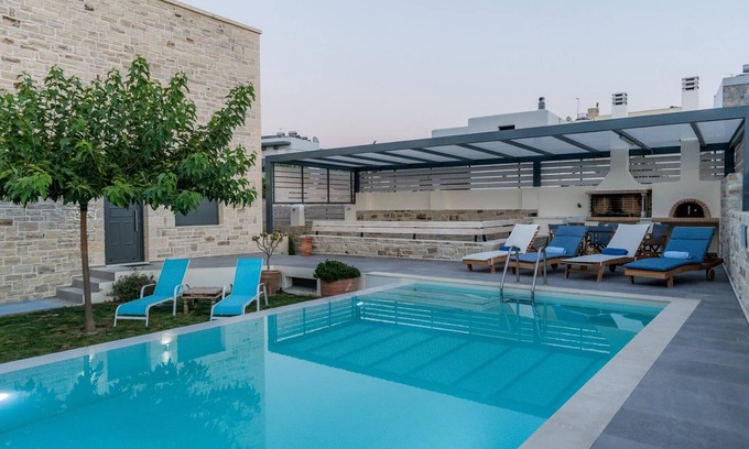 Sivas Villa | Relaxing Oceanfront Villa Eleana with Private Pool in Crete
