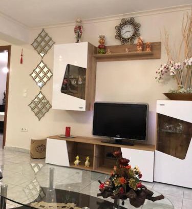 Katerini Apartment | Villa Elena: Oceanfront Retreat with Spa & Pet-Friendly Amenities