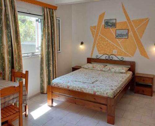 Agios Gordios Apartment | Beachside Villa Eleni Studio 2: Rated 9.8, Family-Friendly