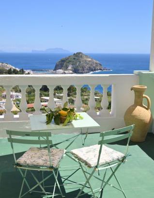 Succhivo House | Villa Eleonora: Oceanfront Paradise with Top Guest Ratings