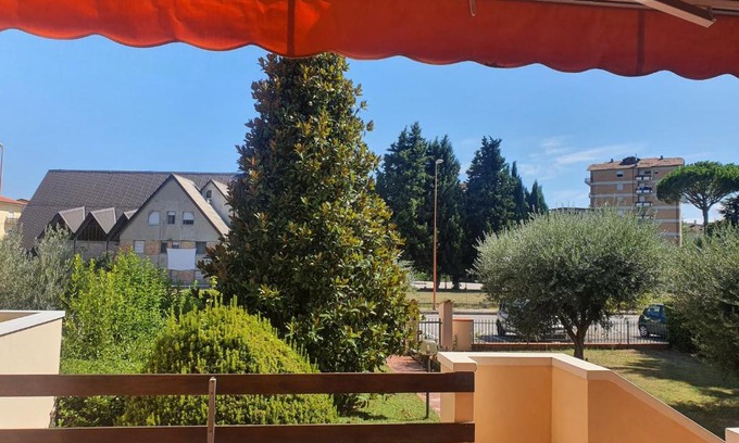 Quartiere Oltre Savio Bed & Breakfast | Experience Villa Elsa: Highly Rated Stay Near Ippodromo
