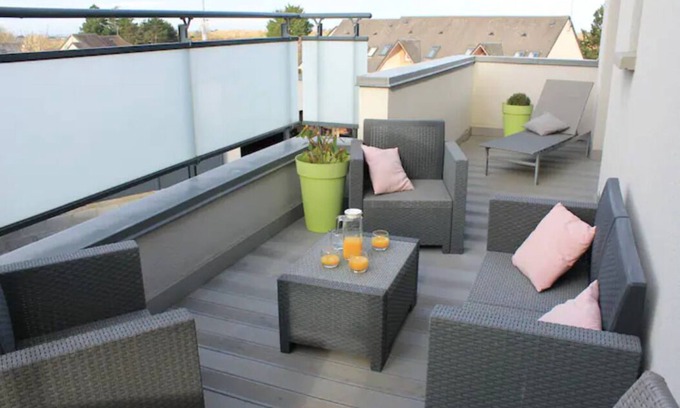 Gouville-sur-Mer House | Beachfront Villa "La Perle Marine" - Pet & Child Friendly