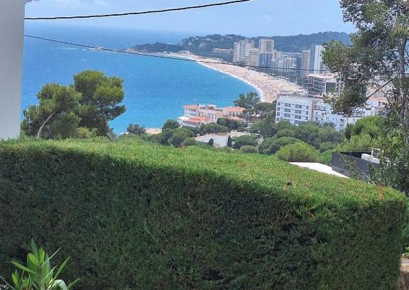Platja d'Aro Villa | Beautiful Villa in Platja de Aro with Pool, Steps from Beach