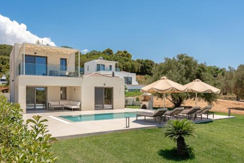 Minia Villa | Villa Erato - Elysian Villas, Steps from the Beach & Pool