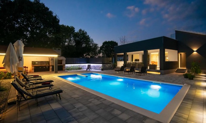 Runovici Apartment | Relax at Villa Erwin: Heated Pool & Perfect 10 Rating