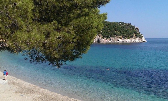 Stafylos Villa | Villa Esmeralda: Ocean View Retreat with 9/10 Guest Rating