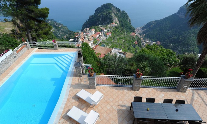 Pogerola Villa | Villa Eustachio: Your Idyllic Getaway on Amalfi Coast