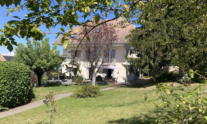 Trevignin Villa | Villa Evalou: Spacious Retreat for 15 Near Aix les Bains