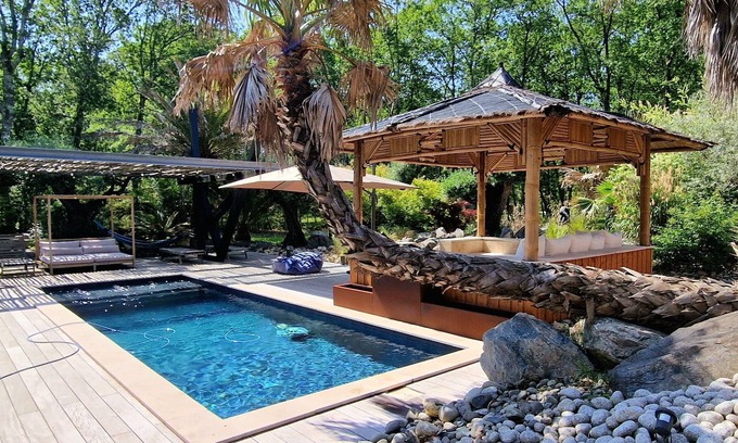 Pessac Villa | Villa Exclusive Avec Piscine et spa