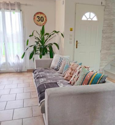 Saint-Antonin-de-Sommaire Villa | Modern Villa: A 4-Star Family & Pet-Friendly Retreat