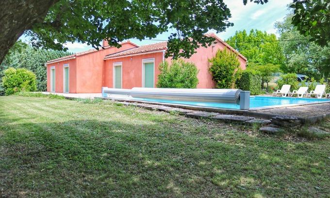 Cereste Villa | Relax at Villa Facing the Grand Luberon with Private Pool