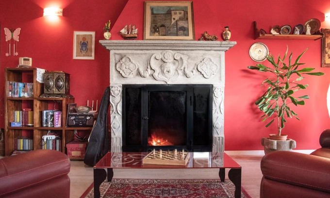Vitorchiano House | Villa Farfalla Bianca: Family-Friendly with Hot Tub & Kitchen