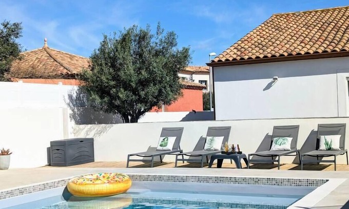 Sauvian Villa | Villa Farniente for family holidays