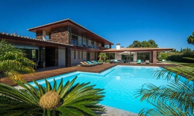 Quinta do Lago Villa | Villa Filipa: Elegant 5 Bed Villa with Private Pool in Almancil