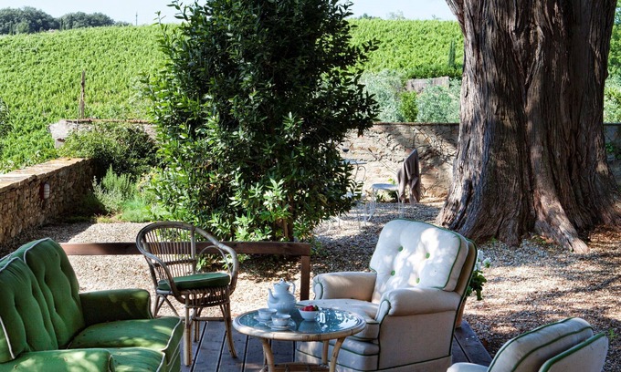 San Pietro in Bossolo Bed & Breakfast | Villa Fillinelle: Top-Rated Stay with Pool & Dining