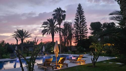 Annakhil House | Villa L'oui D'or: Oceanfront Retreat with Spa & Pool