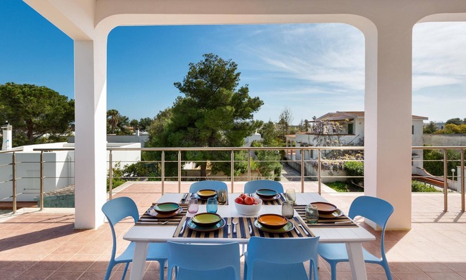 Campomarino di Maruggio Apartment | Discover Villa Fiorezza: Ocean View & Pet-Friendly Retreat