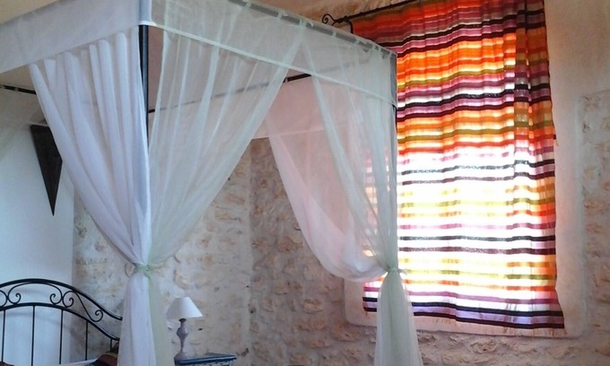 Ida Ougourd Villa | Villa Flora, beautiful garden and pool!