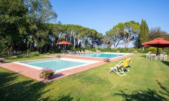 Palaia Villa | Family Villa with Private Pool in the Heart of Tuscany