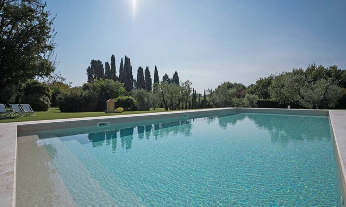 Orentano Villa | Discover Villa Fontine: Family-Friendly Retreat in Tuscany