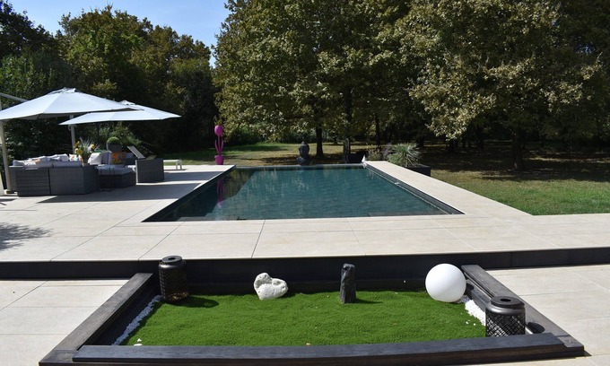 Saint-Vincent-de-Paul Villa | Tranquil Villa Near Bordeaux with Pool & Pet-Friendly Amenities
