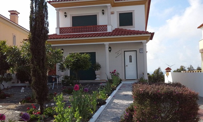 Nazare House | Top-Rated Villa for Rent in Beautiful Nazaré, Portugal