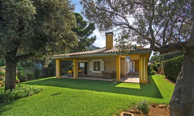 Cala San Vicente Villa | Villa Formosa: Family-Friendly Retreat with Pool Amenities