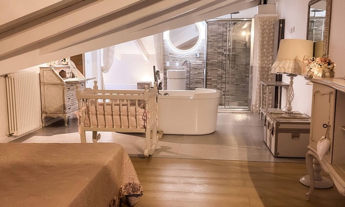 Cesenatico House | Relax at Villa Forni: Family-Friendly with Kitchen Amenities