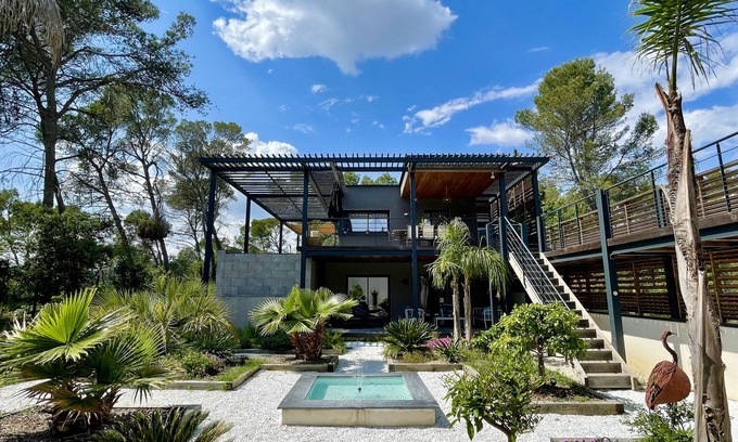 Saint-Clement-de-Riviere House | Villa D'architecte: 5-Minute Escape with Pool Near Montpellier