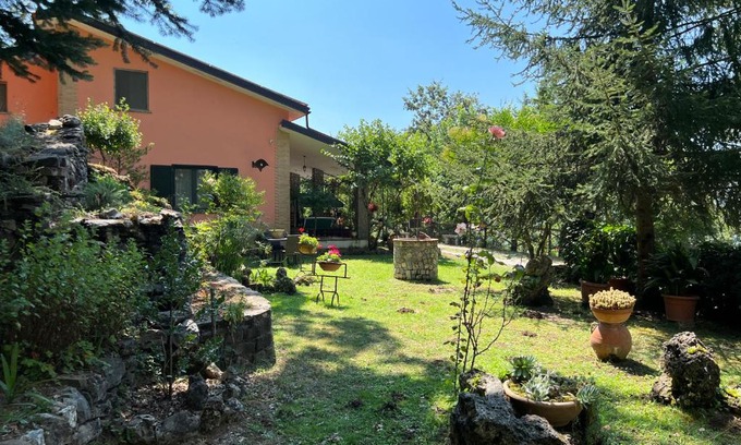 Castelluccio Inferiore House | Villa Franca: Guest Rated 9.9, Pet Friendly & Breakfast Included