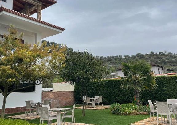 Otllak House | Villa Frank