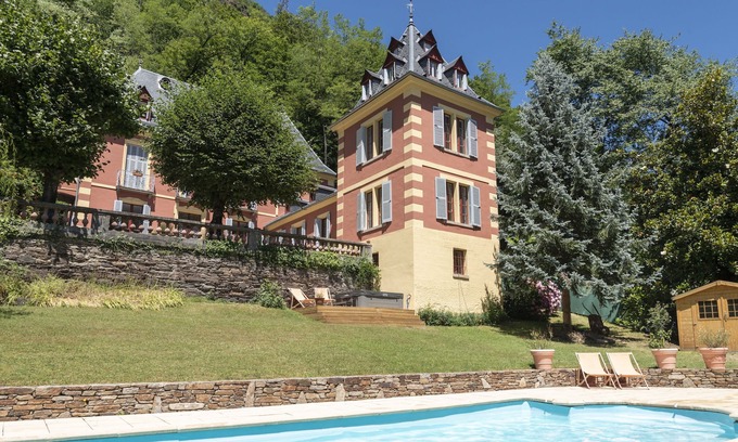 Bagneres-de-Luchon Villa | Villa Frascati: Guest Rated 10/10 with Ocean View & Spa