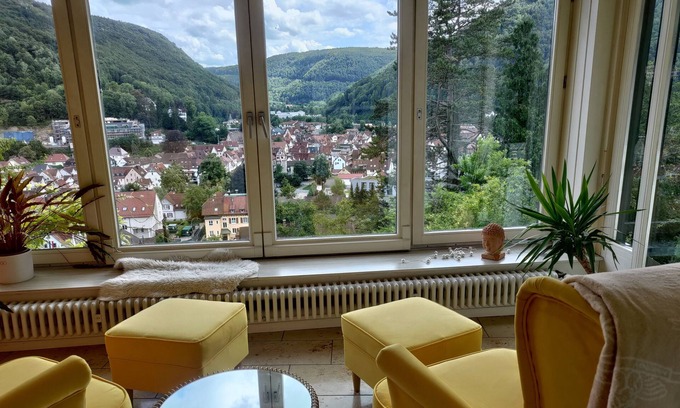 Bad Urach Apartment | Villa Freudenberg: Scenic Retreat Near Hiking Trails
