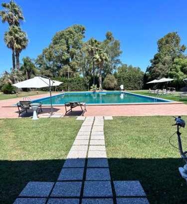 Sabaudia Bed & Breakfast | Villa Garden: Guest Rated 9.8 with Oceanfront Bliss