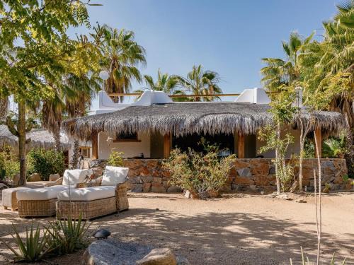 Todos Santos Villa | Villa Gardenia - Oceanfront Casa Cactus