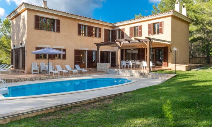 Bunyola Villa | Discover Villa Garrover de Bunyola with Pool & Hot Tub