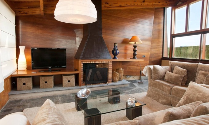 Sant Just Desvern Villa | Villa Gaudi: Spacious Hilltop Retreat with 6 Bedrooms