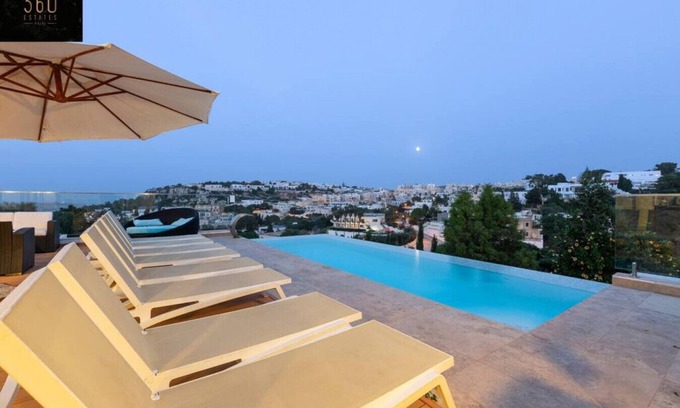 Santa Maria Estate House | Villa GEM: Relax by the Pool & Enjoy Spa Amenities