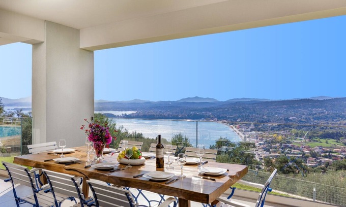 Pirgi Villa | Villa Gemini Angelo: Family-Friendly Retreat with Private Pool