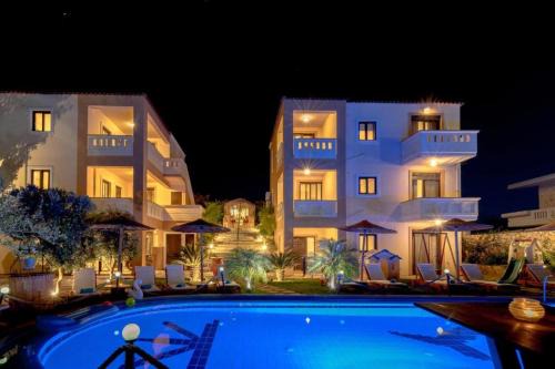 Kolymvari Apartment | Coastal Villa Gereoudis Apartments with Pool & Ocean View