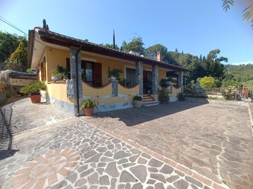 Santa Marina House | Villa Giò: Family-Friendly Retreat with Top Guest Ratings