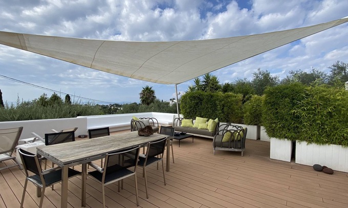 Anacapri Villa | Experience Villa Giardino degli Ulivi Near Anacapri's Heart