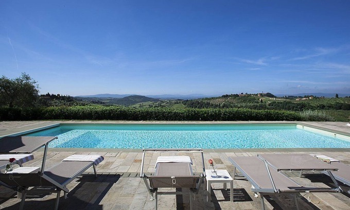 Tavarnelle Val di Pesa Villa | Villa Gingillo: Serene Villa with Pool and Free Wi-Fi