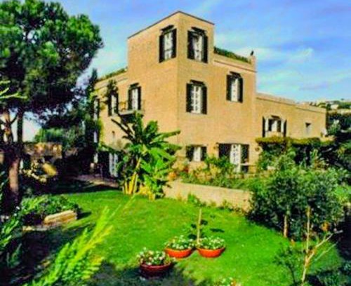 Licola Villa | Villa Giulia